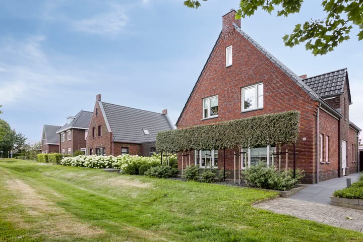 Karel Doormanstraat 26 in Rijssen foto