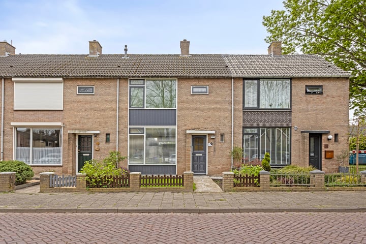 Karel V Laan 28 in Geertruidenberg