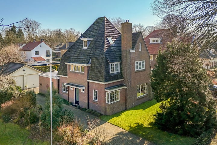 Karel van Gelderlaan 21 in Oosterbeek foto