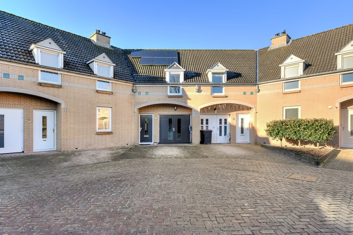 Karnhuis 10 in Etten-Leur foto
