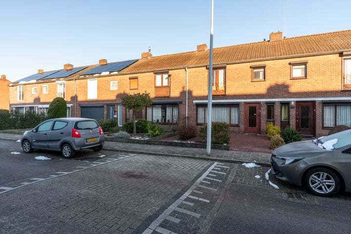 Karolingenstraat 42 in Maastricht foto