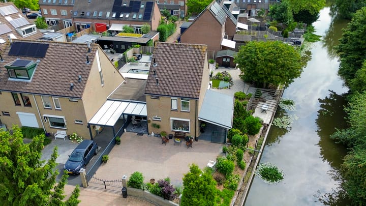 Foto van woning Karperveen 301, Spijkenisse