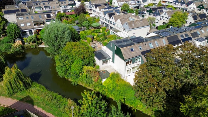Karperveen 492 in Spijkenisse foto