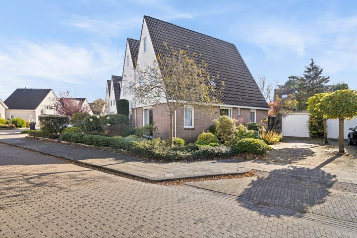 Karturf 13A in Heerenveen foto