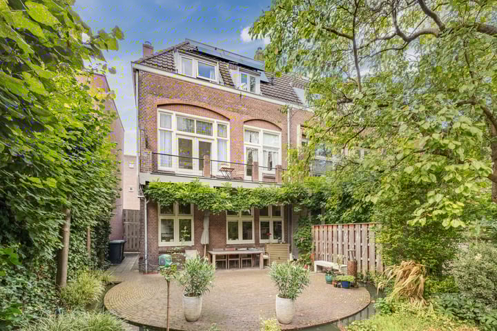 Kasperspad 94 in Dordrecht foto