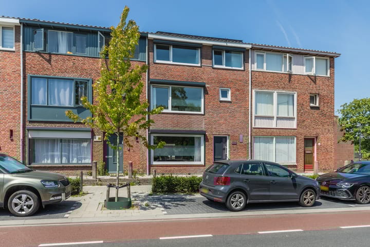 Kastanjelaan 107 in Bergen op Zoom foto