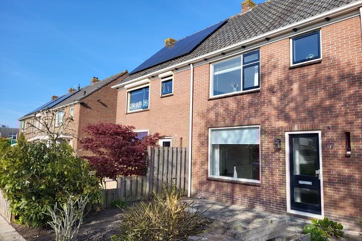 Kastanjelaan 17 in Grootebroek foto
