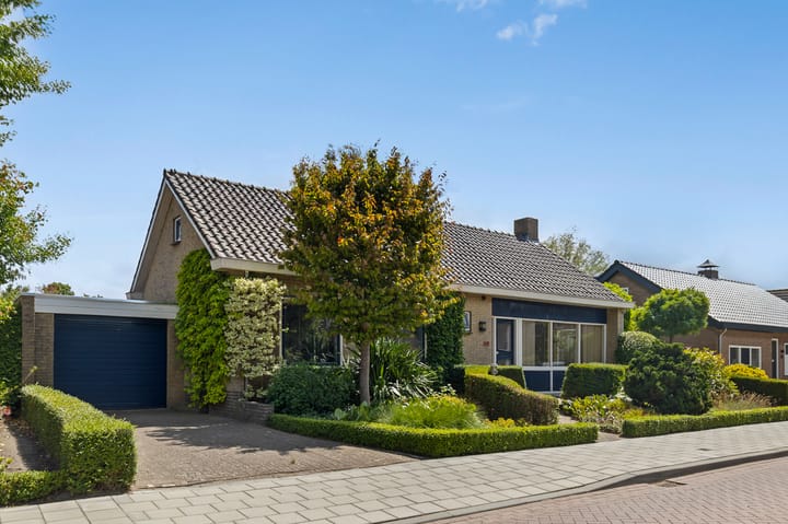 Kastanjestraat 20 in Vogelwaarde foto