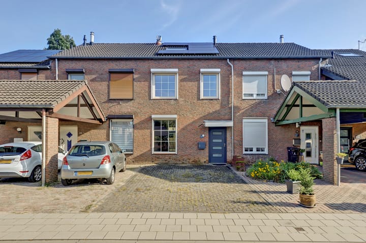 Kasteel Heysterumstraat 46 in Roermond