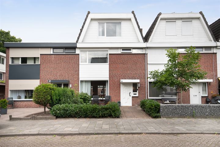 Kasteel Lichtenbergstraat 15 in Tilburg foto