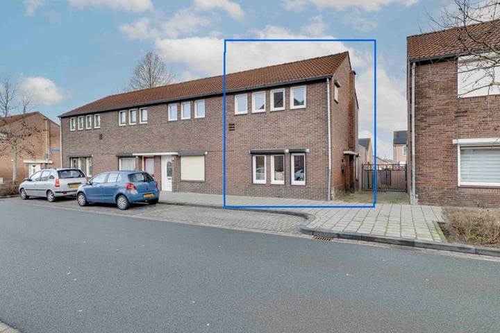 Kasteellaan 115 in Heerlen foto