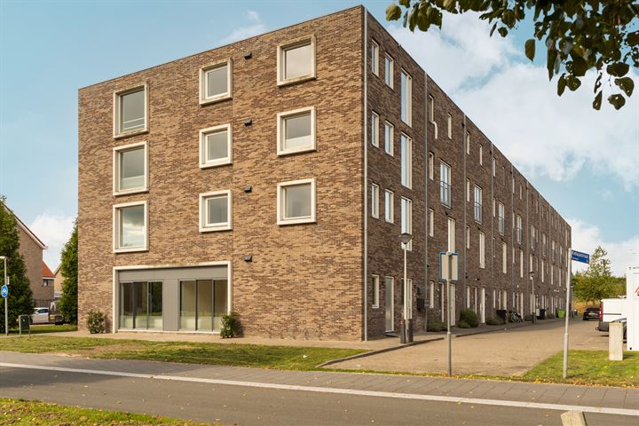 Kebajastraat 5 in Almere foto