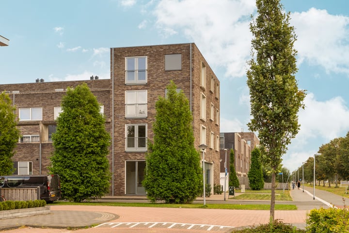 Kebajastraat 9 in Almere foto