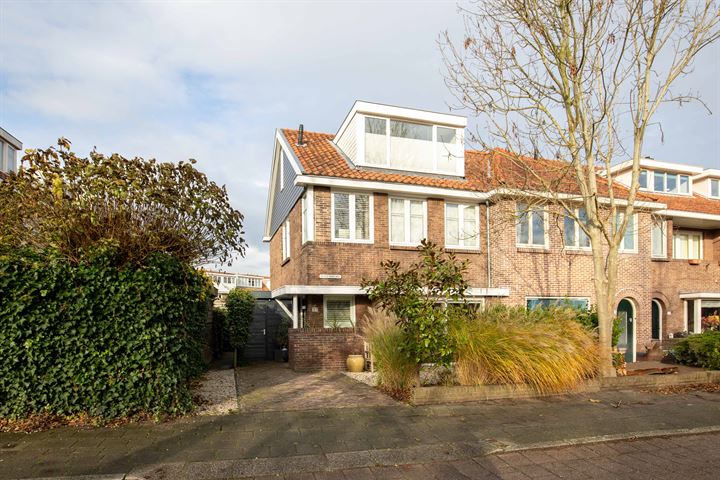 Keizer Karelweg 127 in Amstelveen foto