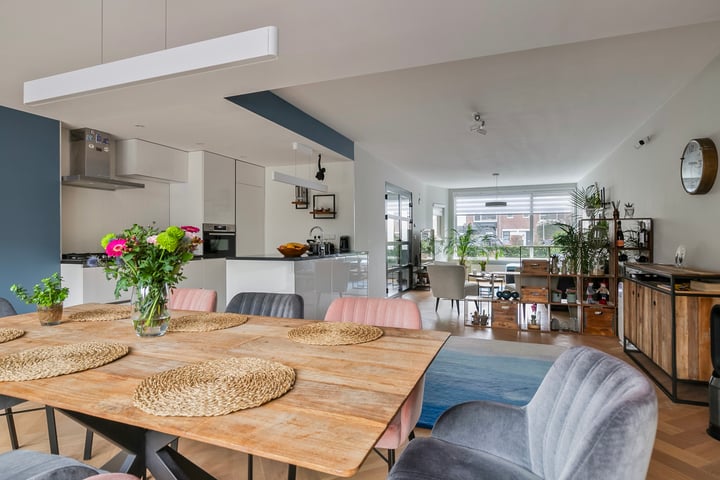 Keizer Karelweg 56 in Amstelveen foto