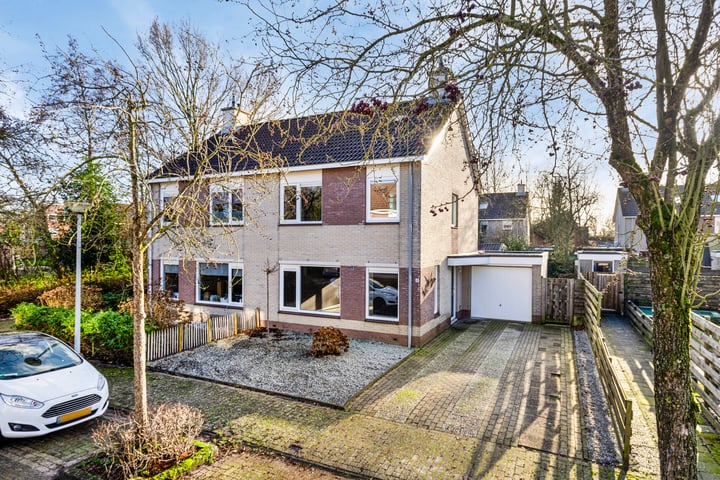 Keizersmantel 8 in Meppel foto