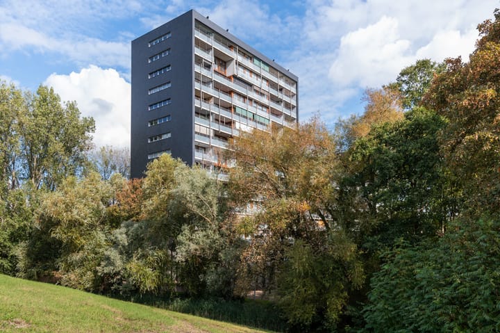 Keizersmantelweg 231 in Hoogvliet Rotterdam foto