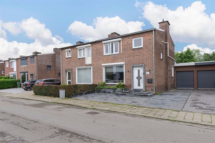 Keizerstraat 6 in Maastricht foto