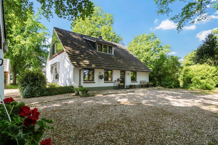 Kennebroeksweg 9 in Glane foto