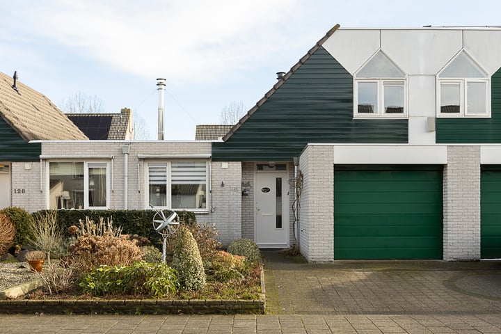 Kennedydreef 126 in Ede foto