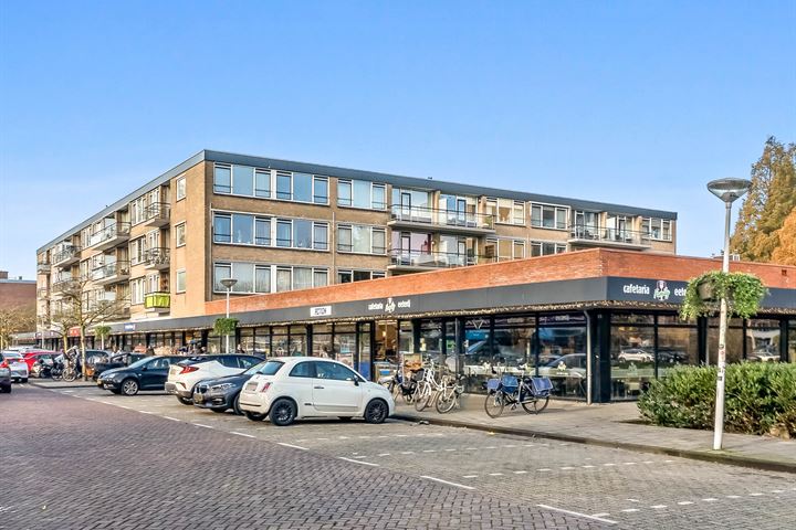 Kennedylaan 47 in Leiden foto