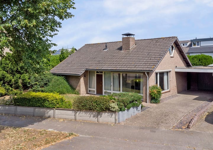 Kennedylaan 49 in Bergeijk foto