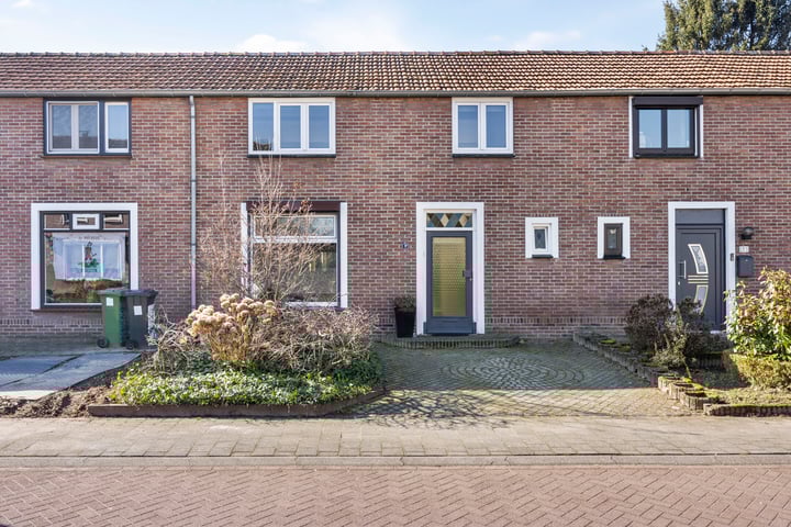 Kennedystraat 9 in Venray foto