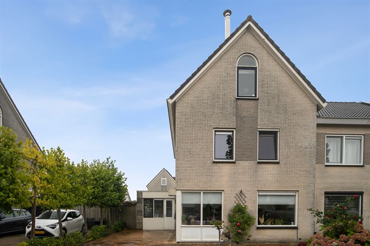 Kennemerlandlaan 25 in Emmeloord foto