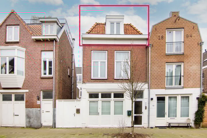 Kennemerstraat 13B in Haarlem foto