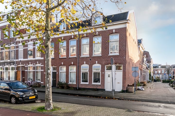 Kennemerstraat 46-ZW in Haarlem foto