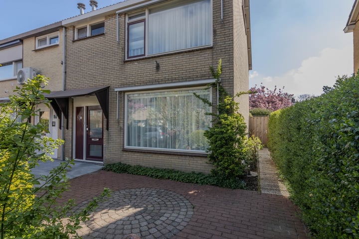 Keplerlaan 47 in Spijkenisse foto