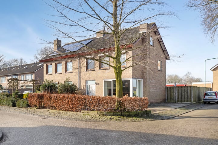 Kerkakkers 2 in Alphen foto