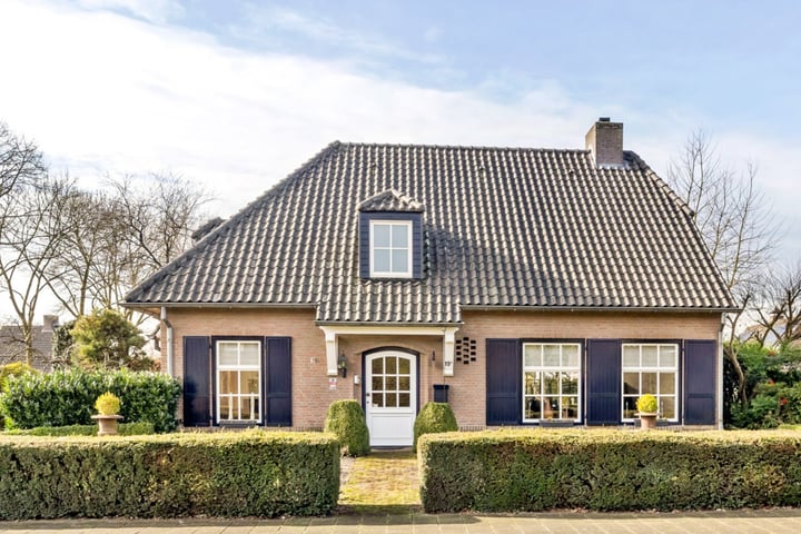 Kerkakkerstraat 19A in Valkenswaard foto