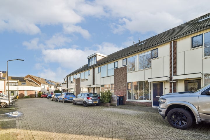 Kerkbollenveld 21 in Beverwijk foto