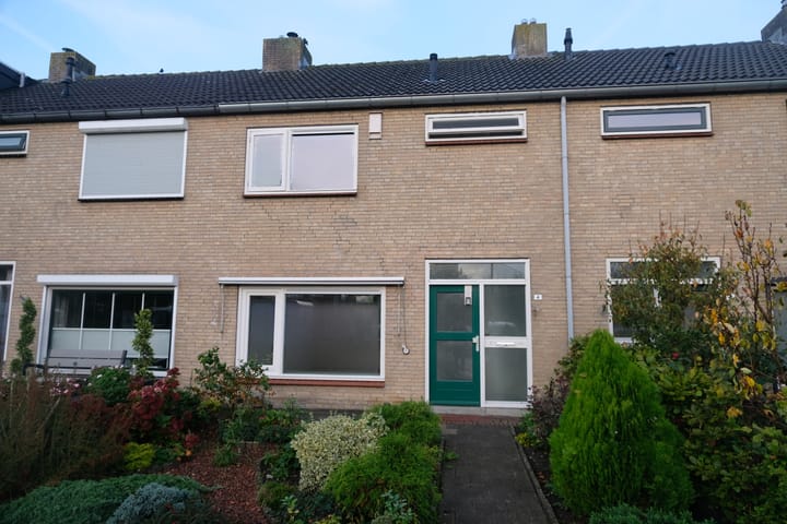 Kerkboomstraat 4 in Schelluinen foto