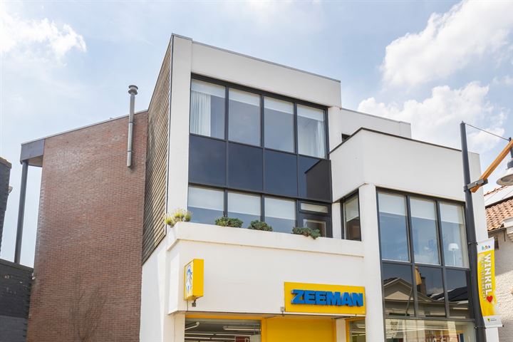 Kerkbuurt 114a in Sliedrecht foto