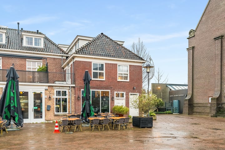 Kerkbuurt 16 in Oostzaan foto