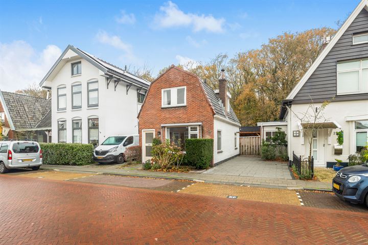Kerkelaan 29 in Heiloo foto