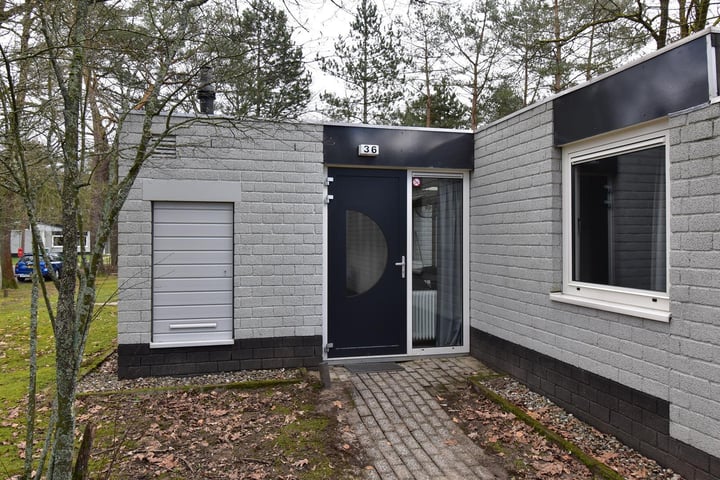 Kerkendelweg 30-36 in Kootwijk