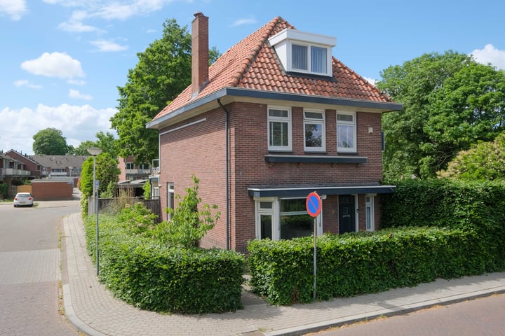 Foto van woning Kerkhofsweg 8, Almelo