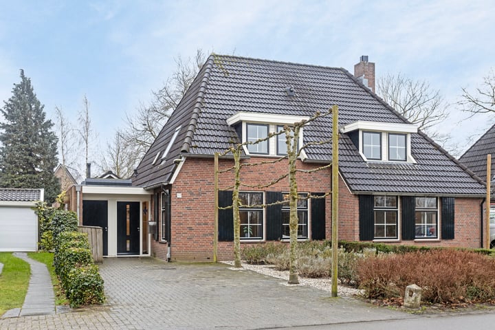 Kerkhofweg 17 in Warnsveld foto