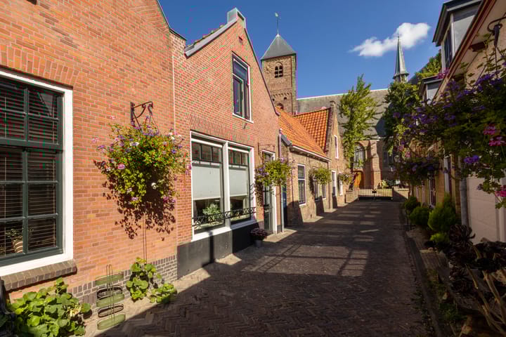 Kerklaan 5 in Naaldwijk foto