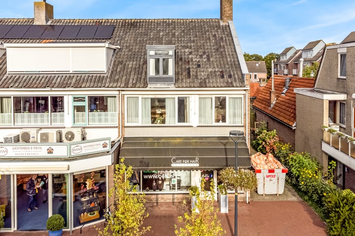 Kerklaan 6 in De Kwakel foto
