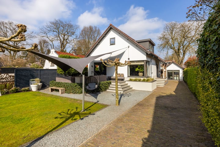 Kerkpad ZZ 93 in Soest