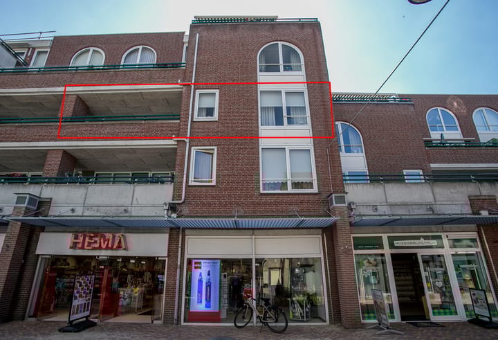Kerkstraat 122 in Tegelen foto
