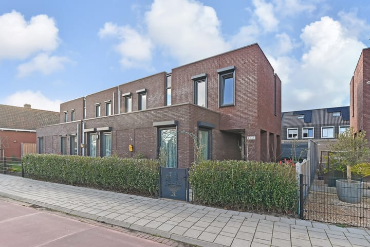 Kerkstraat 125A in Kwintsheul foto