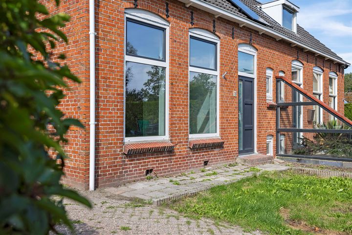 Kerkstraat 13 in Peins foto