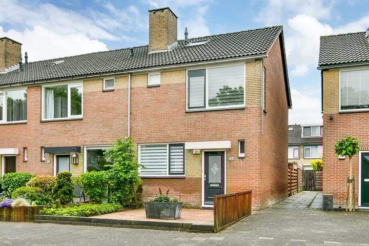 Kerkstraat 131 in Nieuw-Vennep foto