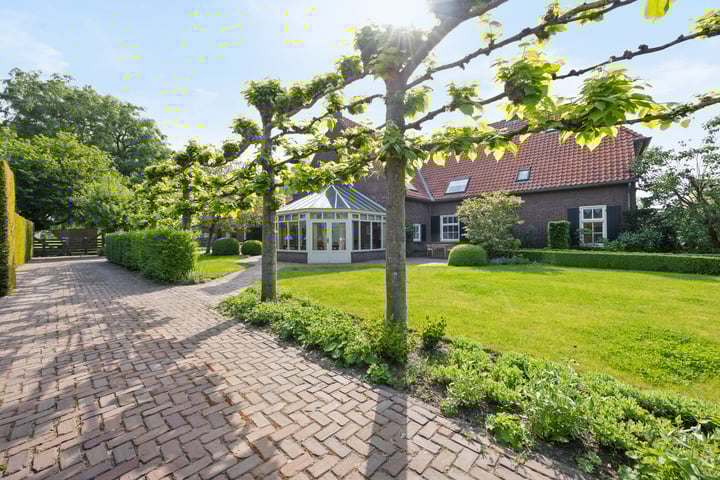 Kerkstraat 15 in Hedikhuizen foto