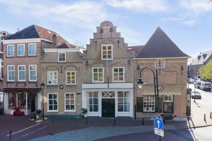 Kerkstraat 21 in Tholen